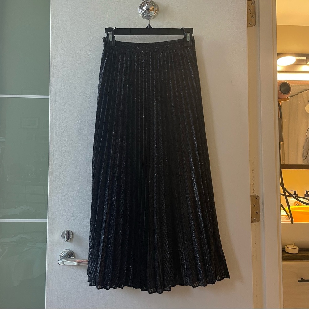 Reiss Black Shining Pleated Skirt